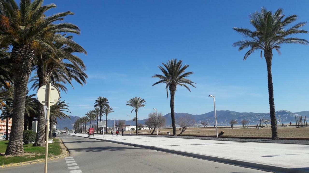 Villa Promenade Terrace Empuriabrava Buitenkant foto